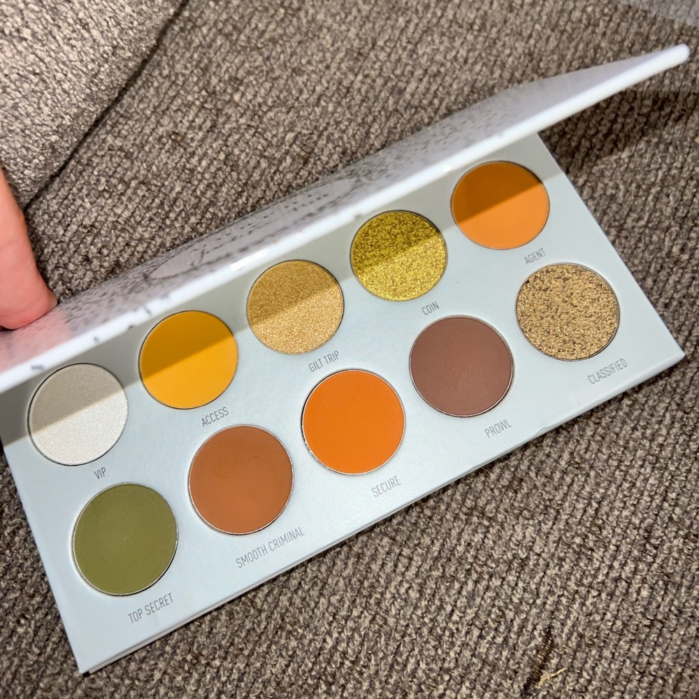 Morphe x Jaclyn Hill Armed & Gorgeous Palette